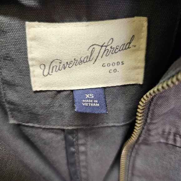 Universal Thread Gray Cargo Jacket - Picture 3 of 3